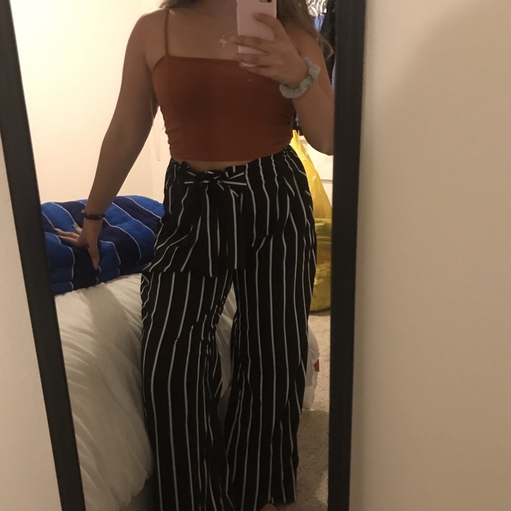 BLACK & WHITE TROUSERS